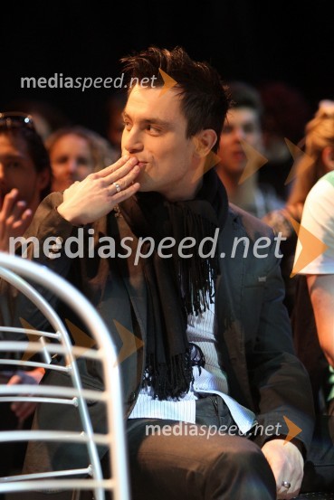 Omar Naber, pevecEMA 2011, zmagovalka je Maja Keuc!