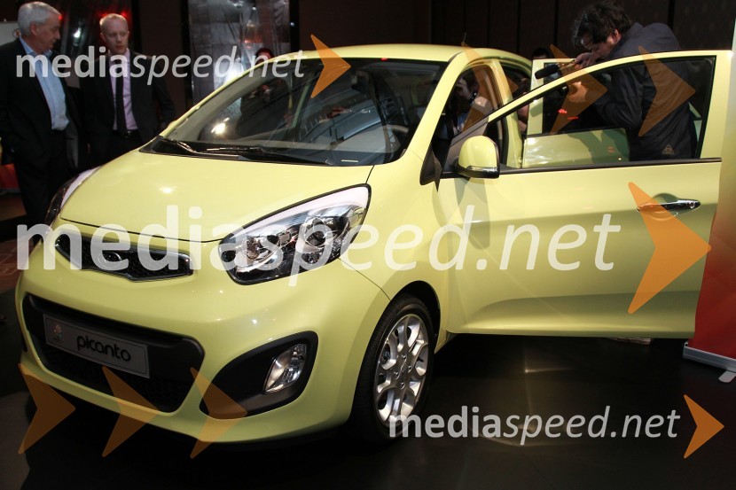 Kia PicantoKia v Ženevi 2011