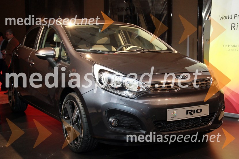 Kia RioKia v Ženevi 2011