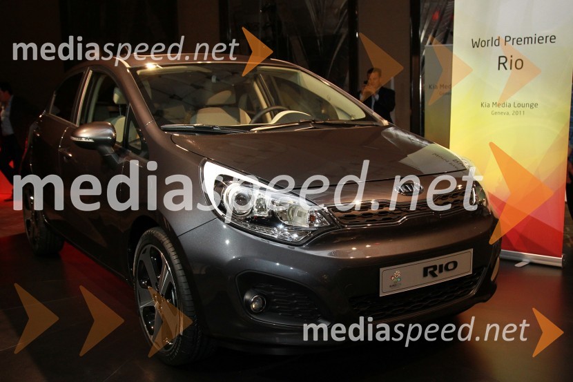 Kia RioKia v Ženevi 2011