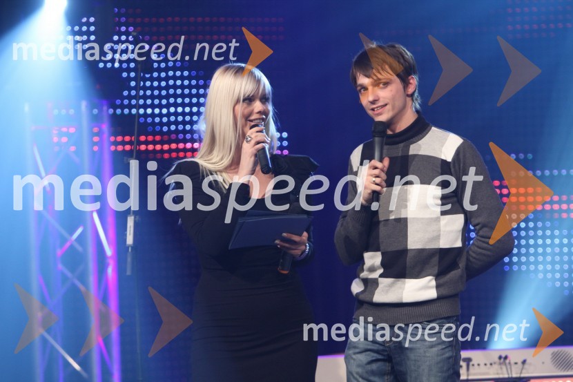 Nana Zeneli, voditeljica programa in Rok Kosmač, pevecBig brother, dobrodelni koncert