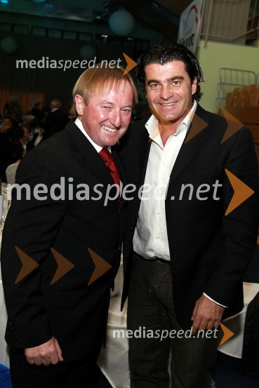 Bojan Križaj, nekdanji smučar in Alberto Tomba, nekdanji italijanski smučarBela večerja ob 50 letnici Pokala Vitranc