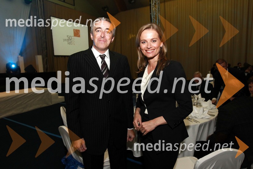 Aleš Zalar, minister za pravosodje in Katarina Kresal, ministrica za notranje zadeveBela večerja ob 50 letnici Pokala Vitranc