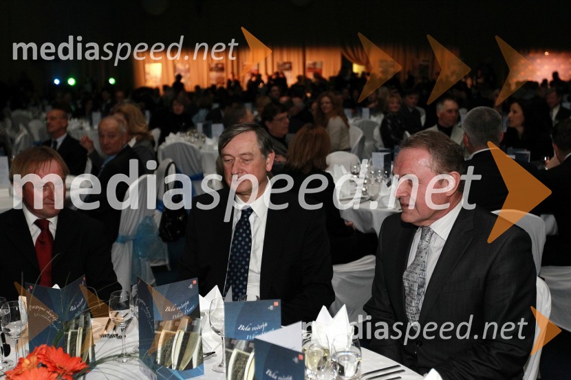 Bojan Križaj, nekdanji smučar, dr. Danilo Türk, predsednik Republike Slovenije in Metod Dragonja, predsednik organizacijskega odbora pokala VitrancBela večerja ob 50 letnici Pokala Vitranc