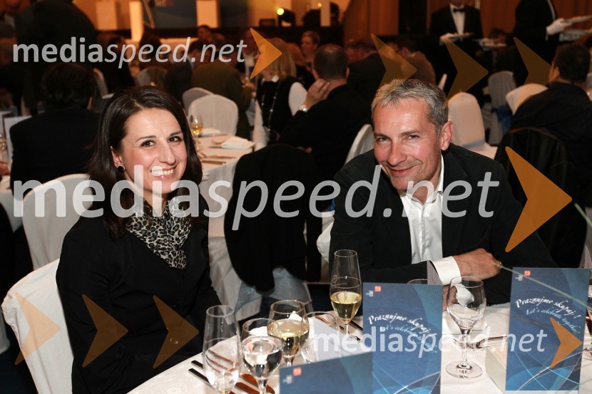 Tjaša Garin, vodja prodaje vozil Audi v Sloveniji in ...Bela večerja ob 50 letnici Pokala Vitranc