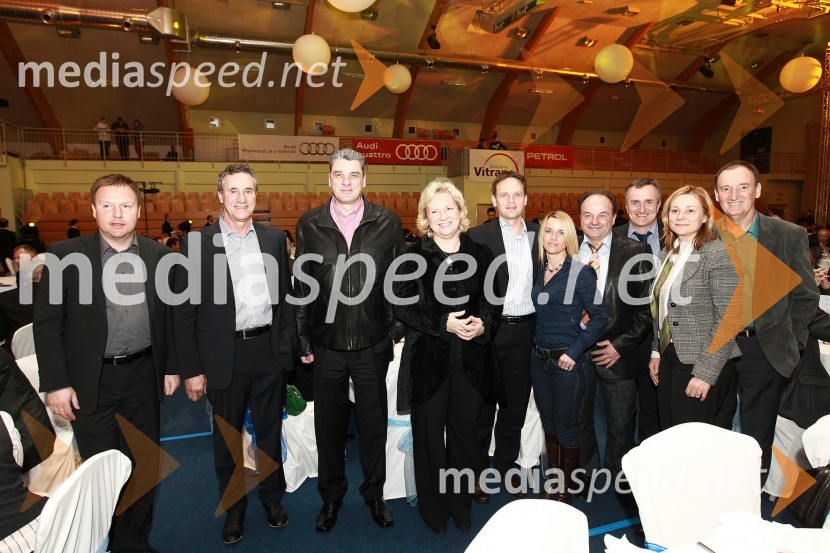 Franz Gruber, zmagovalec pokala Vitranc leta 1983, Peter Frey, zmagovalec pokala Vitranc leta 1970 ter predstavniki Audi SlovenijaBela večerja ob 50 letnici Pokala Vitranc