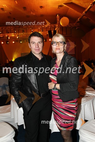 Christian Mayer, nekdanji smučar in soproga AngelikaBela večerja ob 50 letnici Pokala Vitranc