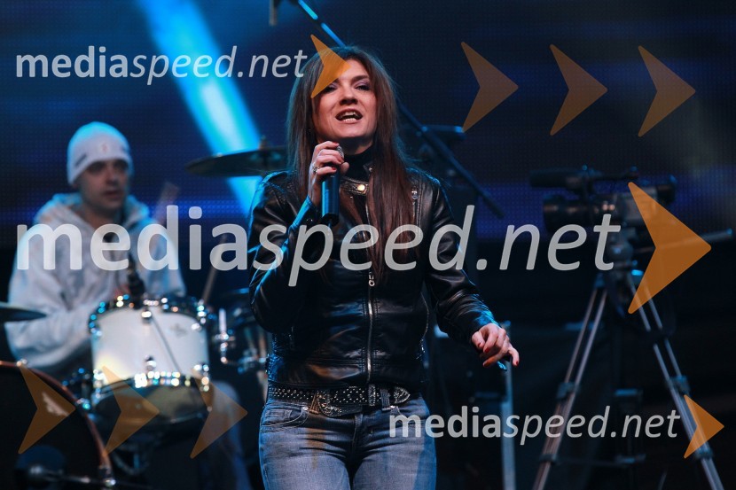 Irena Vrčkovnik, pevka50. Pokal Vitranc, XL Party