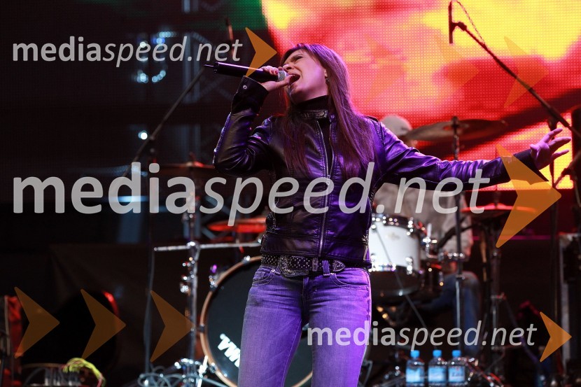 Irena Vrčkovnik, pevka50. Pokal Vitranc, XL Party