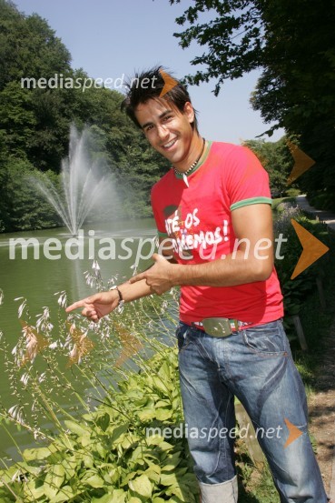 Domen Kumer, pevecDomen Kumer, Trije ribniki