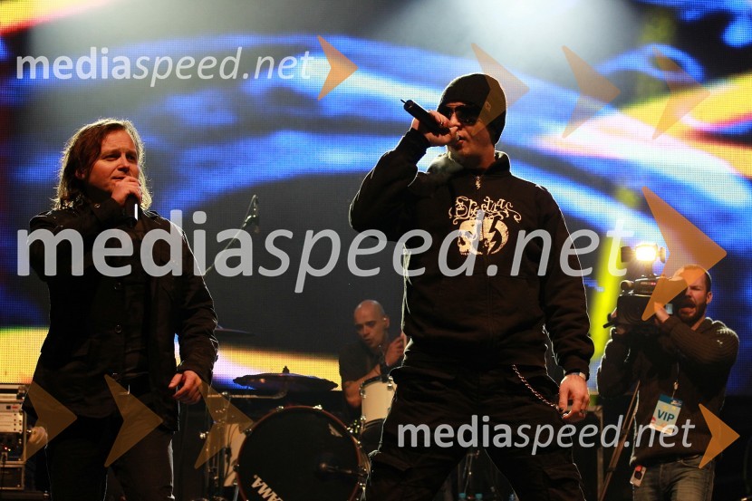 Matjaž Jelen, pevec in Tomi Meglič, pevec skupine Siddharta50. Pokal Vitranc, XL Party