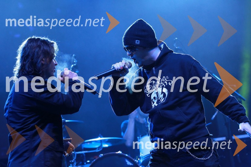 Matjaž Jelen, pevec in Tomi Meglič, pevec skupine Siddharta50. Pokal Vitranc, XL Party