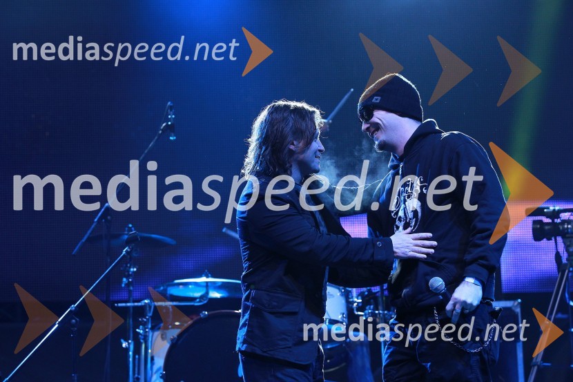 Matjaž Jelen, pevec in Tomi Meglič, pevec skupine Siddharta50. Pokal Vitranc, XL Party