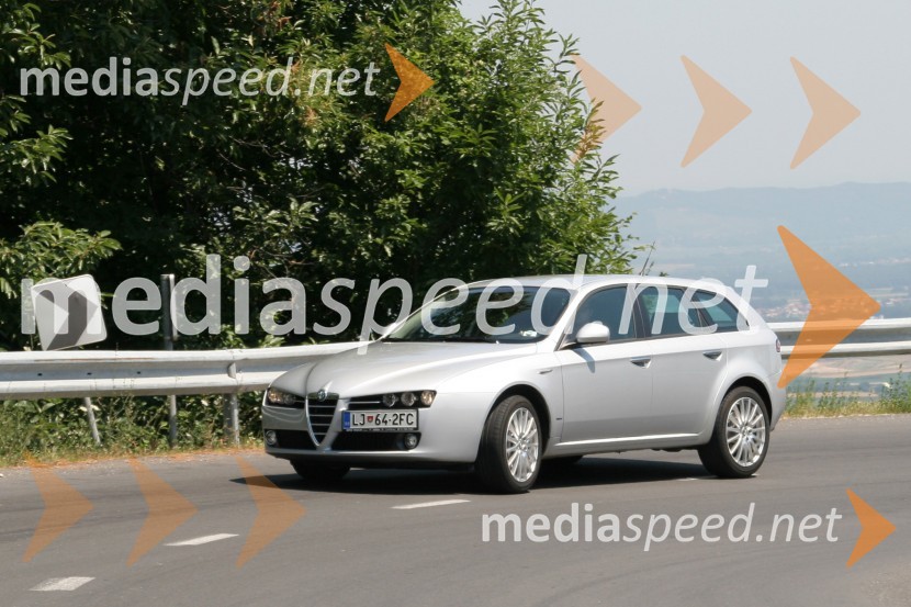 Alfa romeo 159 SW 2.4 JTDM 20v DistinctiveAlfa romeo 159 SW 2.4 JTDM 20v Distinctive