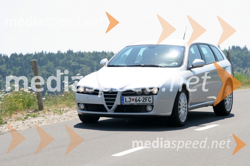 Alfa romeo 159 SW 2.4 JTDM 20v DistinctiveAlfa romeo 159 SW 2.4 JTDM 20v Distinctive