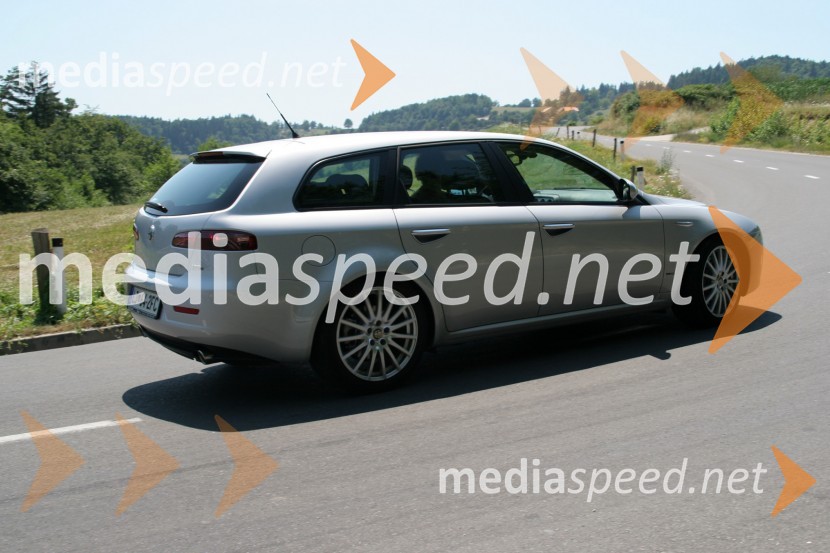 Alfa romeo 159 SW 2.4 JTDM 20v DistinctiveAlfa romeo 159 SW 2.4 JTDM 20v Distinctive