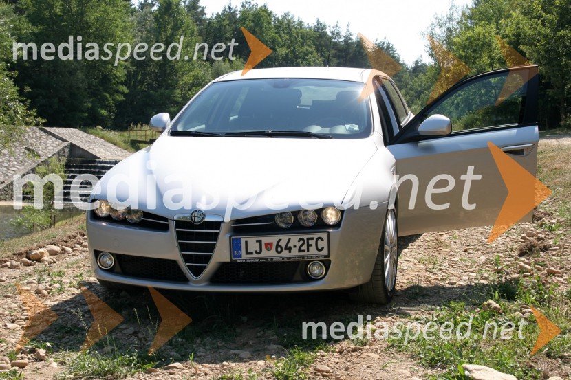 Alfa romeo 159 SW 2.4 JTDM 20v DistinctiveAlfa romeo 159 SW 2.4 JTDM 20v Distinctive