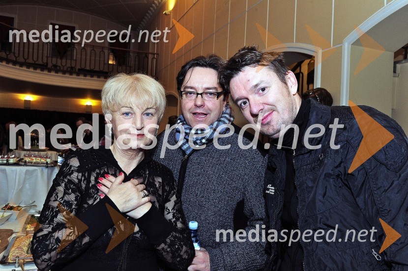 Anica Kumer, članica strokovne žirije, Renato Jenček, igralec in Diego de Brea, Žlahtni režiser 201120. festival Dnevi komedije 2011, zaključek festivala