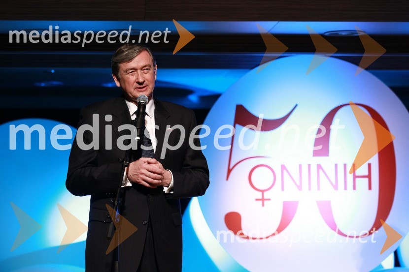 Dr. Danilo Türk, predsednik Republike SlovenijeOna 365 je postala dr. Renata Salecl