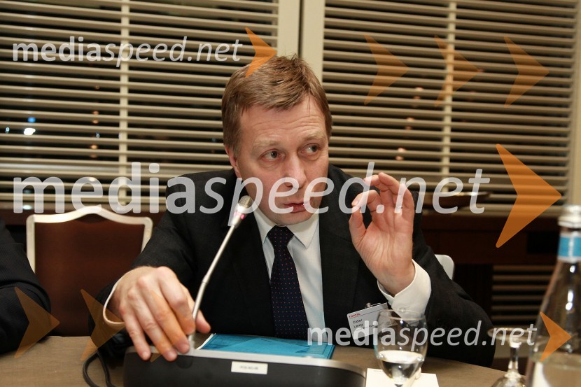 Didier Leroy, predsednik Toyota Motor EuropeToyota v Ženevi 2011