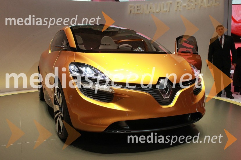 Renault R-SpaceRenault v Ženevi 2011