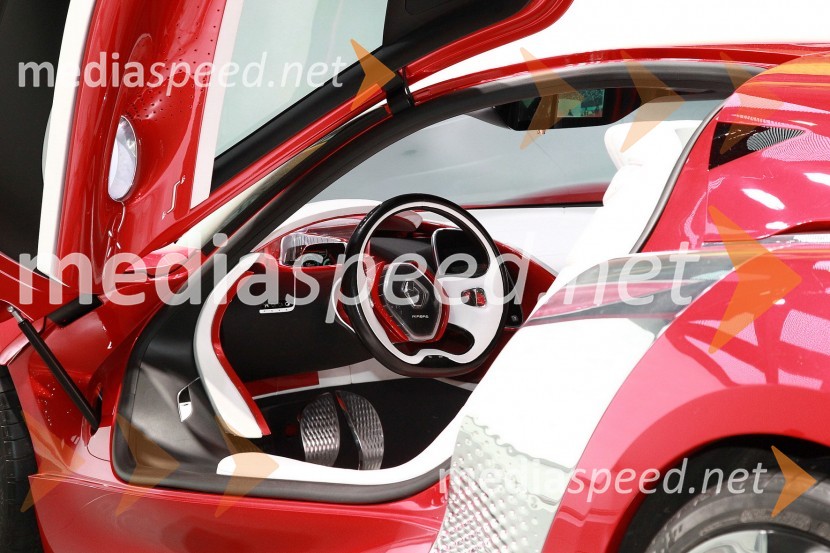 Renault DezirRenault v Ženevi 2011