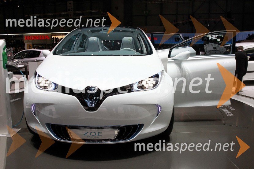 Renault ZOE 
Renault v Ženevi 2011