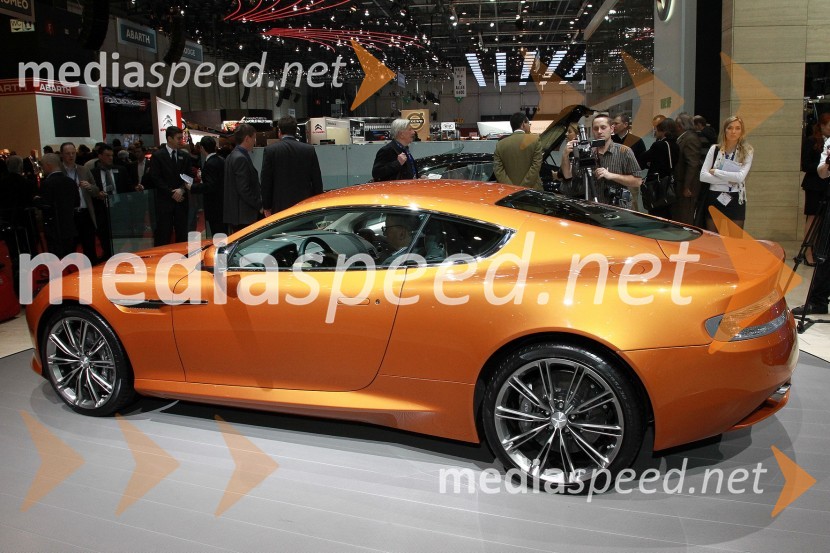 Aston Martin VirageAston Martin v Ženevi 2011