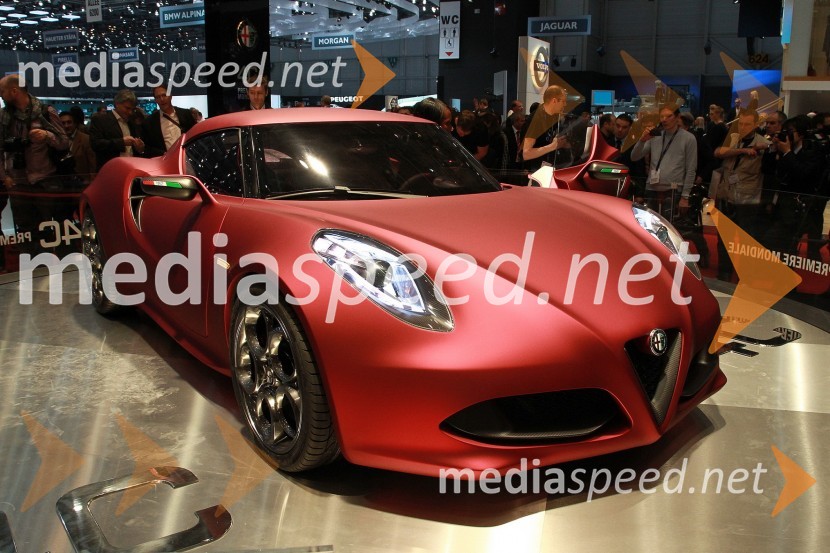 Alfa Romeo 4CAlfa Romeo v Ženevi 2011