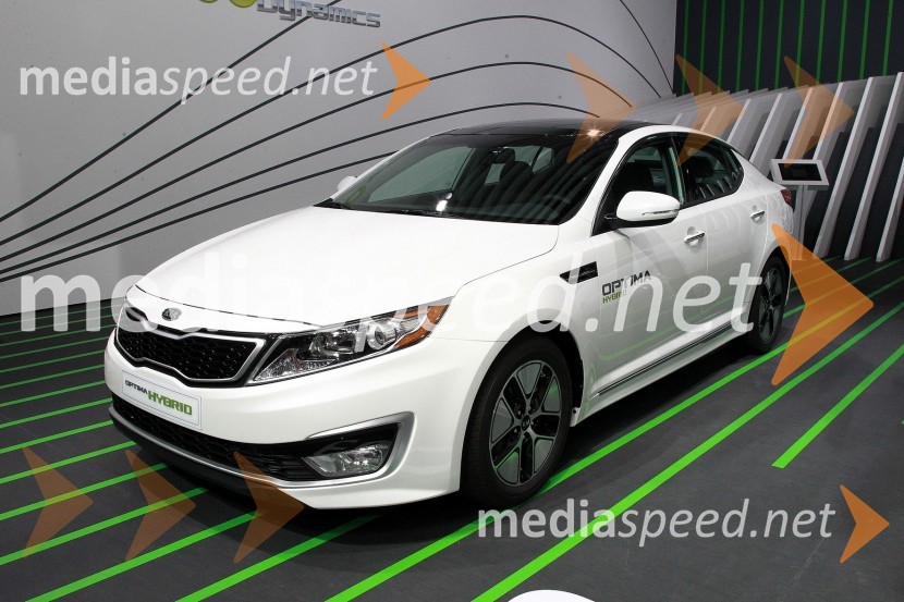 Kia Optima HybridKia v Ženevi 2011