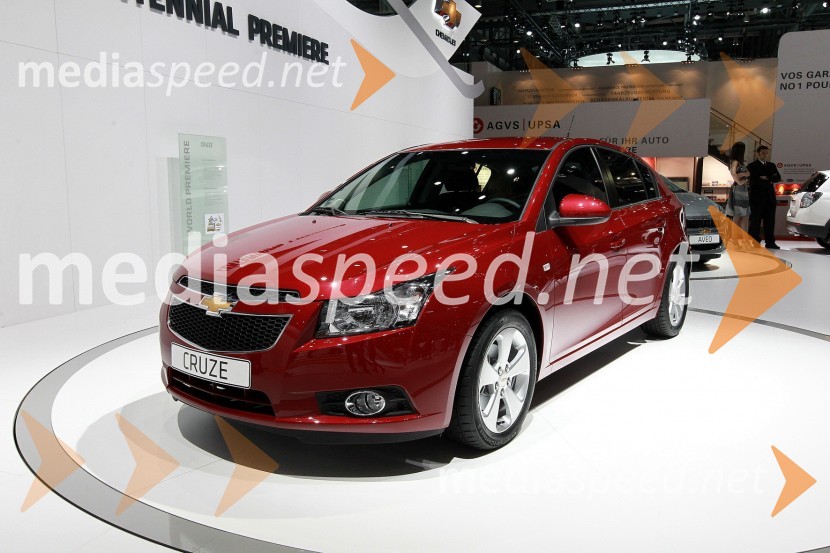 Chevrolet Cruze 5vChervolet v Ženevi 2011
