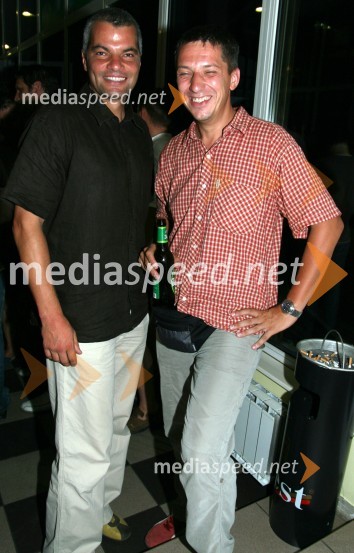 Sašo Arsenovič, lastnik lokala Tako's in trgovine S'Oliver in Drago Žura, direktor ŠOUM (Študentska organizacija Univerze v Mariboru)NK Maribor - Villareal CF, nogometna tekma