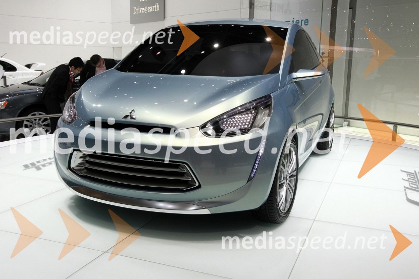 Mitsubishi Globalsmall conceptMitsubishi v Ženevi 2011