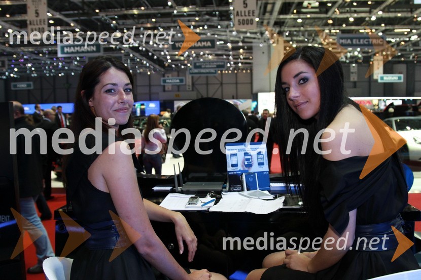 Jagodni izbor lepotičk iz avtomobilskega salona Ženeva 2011 – katera je vaša favoritka?