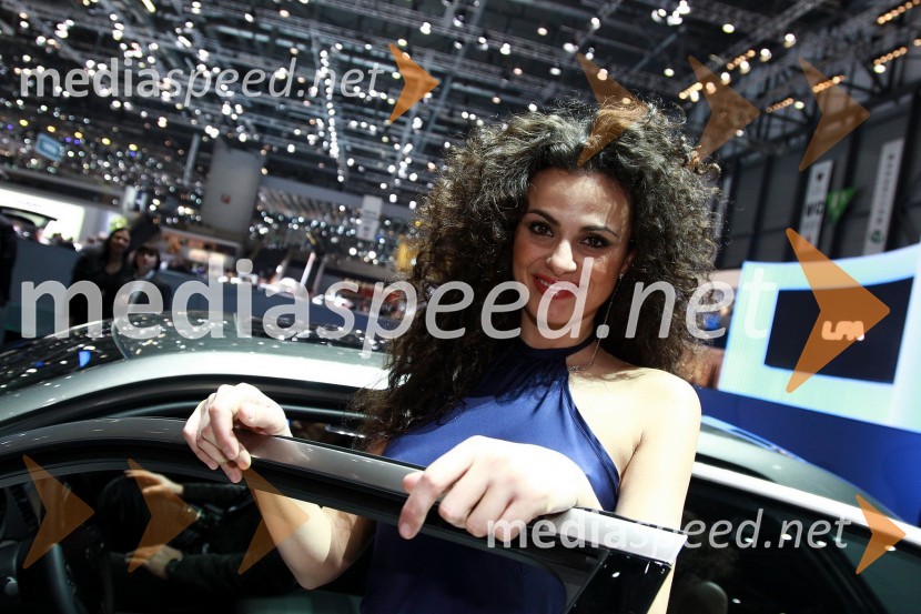 Jagodni izbor lepotičk iz avtomobilskega salona Ženeva 2011 – katera je vaša favoritka?