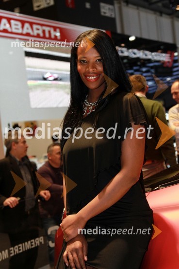 Jagodni izbor lepotičk iz avtomobilskega salona Ženeva 2011 – katera je vaša favoritka?