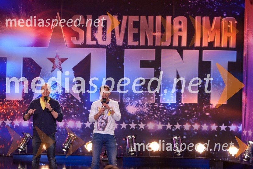 Vid Valič, voditelj in Peter Poles, voditeljSlovenija ima talent, avdicija v Ljubljani - prvi dan