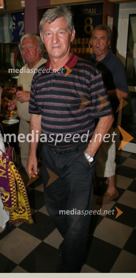 Vojislav Simeunovič, nogometni trener in oče Marka SimeunovičaNK Maribor - Villareal CF, nogometna tekma