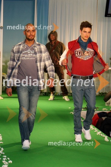 Europark, modna revija pomlad - poletje 2011