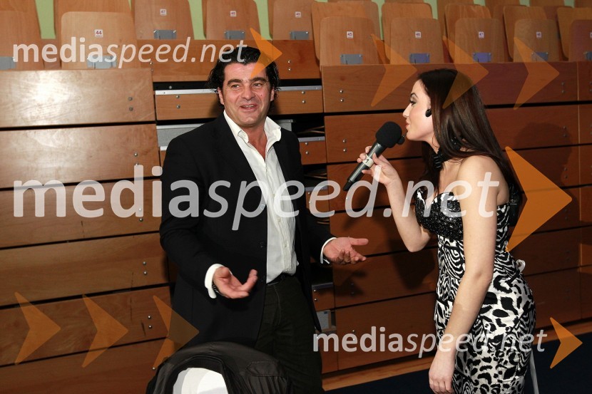 Alberto Tomba, nekdanji italijanski smučar ter Maja Martina Merljak, igralka in povezovalka prireditveBela večerja ob 50 letnici Pokala Vitranc