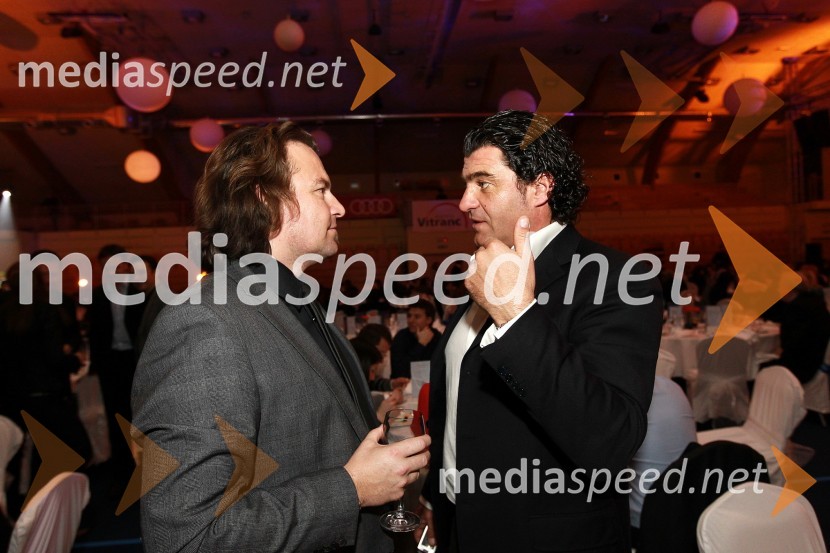 Alberto Tomba, nekdanji italijanski smučar in Dominik S. Černjak, član uprave Collegium Mondial TravelBela večerja ob 50 letnici Pokala Vitranc