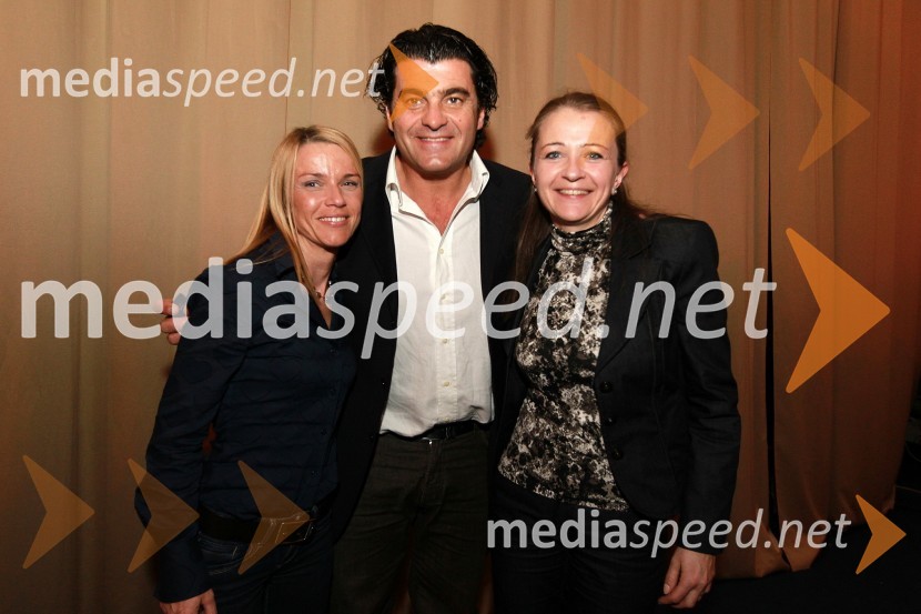 Mirjam Bolta, soproga Francija Bolte, Alberto Tomba, nekdanji italijanski smučar in Polona Ferjančič, soproga Danila FerjančičaBela večerja ob 50 letnici Pokala Vitranc