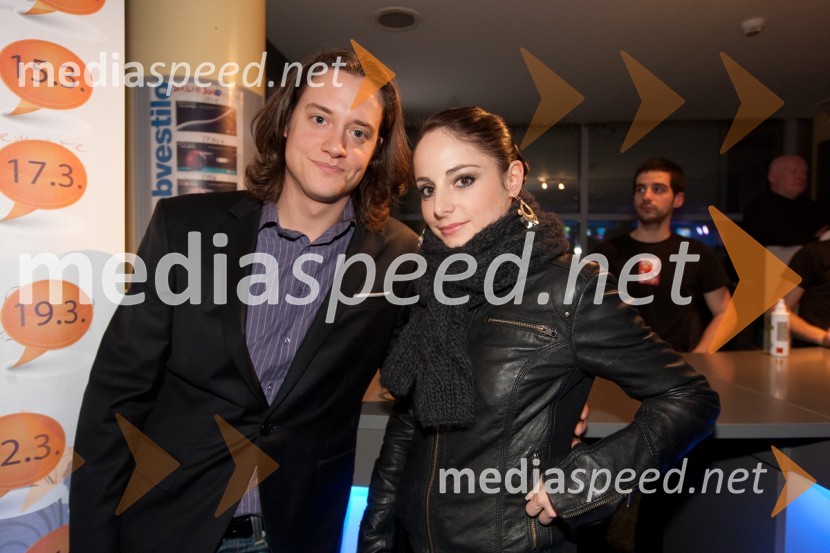 Domen Valič, igralec in Ana Klašnja, belerinaDogodek za samske