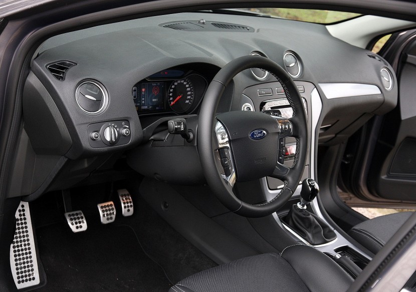 Ford Mondeo, notranjostFord Mondeo, slovenska predstavitev
