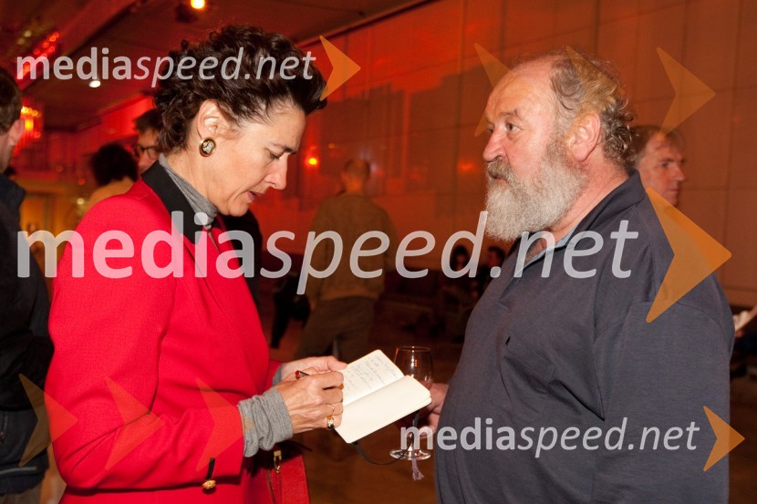 Nj. eks. Anunciada Fernandez de Cordova, veleposlanica Španije in Matjaž Žbontar, filmski režiserOdprtje razstave Toulouse-Lautrec v Cankarjevem domu