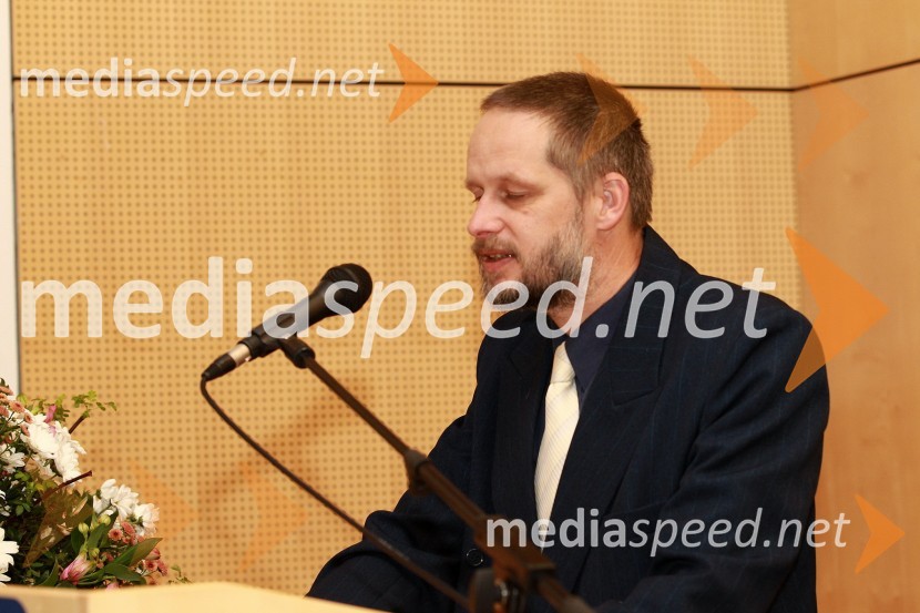 Prof. dr. Borut Žalik, Fakulteta za elektrotehniko, računalništvo in informatiko Univerze v MariboruRektorjev dan Univerze v Mariboru 2011, promocija doktorjev znanosti in podelitev nagrad