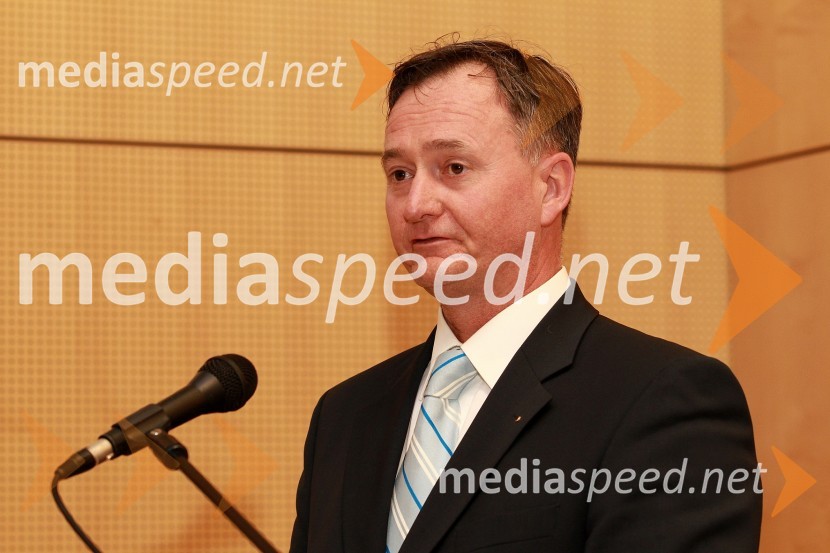 Prof. dr. Radko Komadina, Medicinska fakulteta Univerze v MariboruRektorjev dan Univerze v Mariboru 2011, promocija doktorjev znanosti in podelitev nagrad