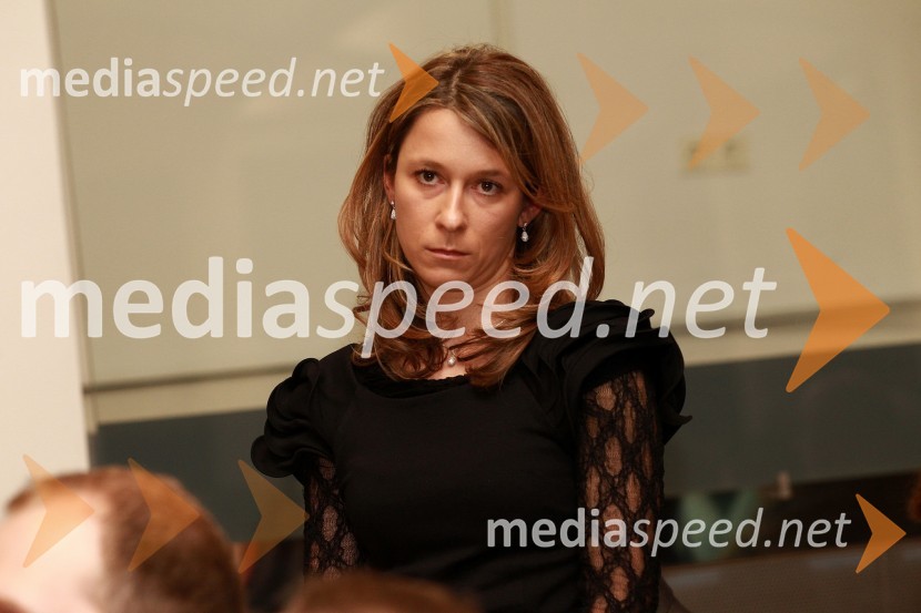 Dr. Tjaša Ivanc, Pravna fakulteta Univerze v MariboruRektorjev dan Univerze v Mariboru 2011, promocija doktorjev znanosti in podelitev nagrad