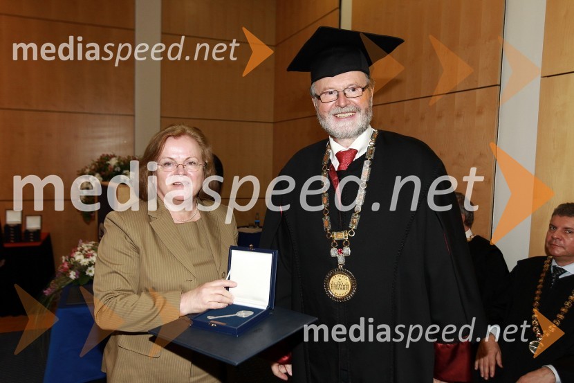 Rektorjev dan Univerze v Mariboru 2011, promocija doktorjev znanosti in podelitev nagrad