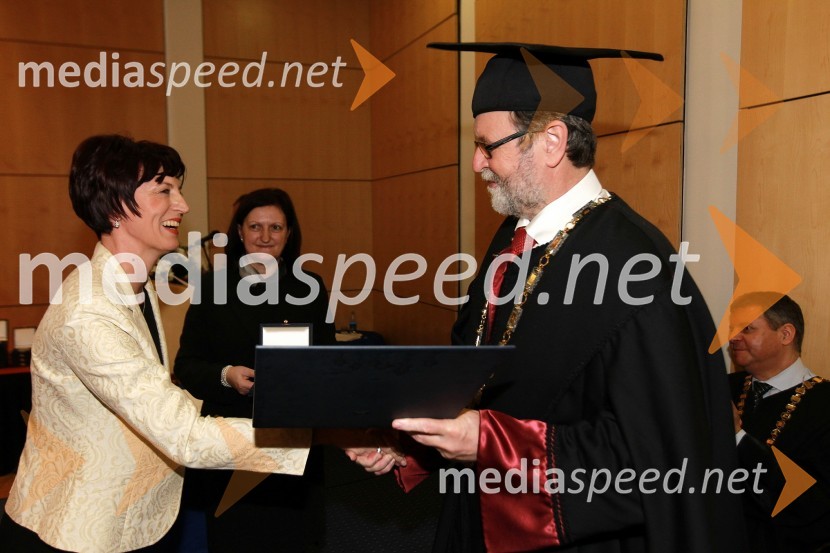 Rektorjev dan Univerze v Mariboru 2011, promocija doktorjev znanosti in podelitev nagrad